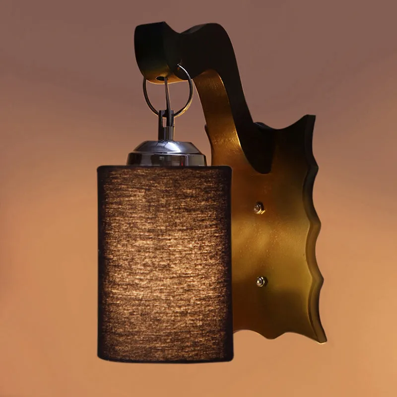 Delphi Wooden Wall Lamp - Black media 5