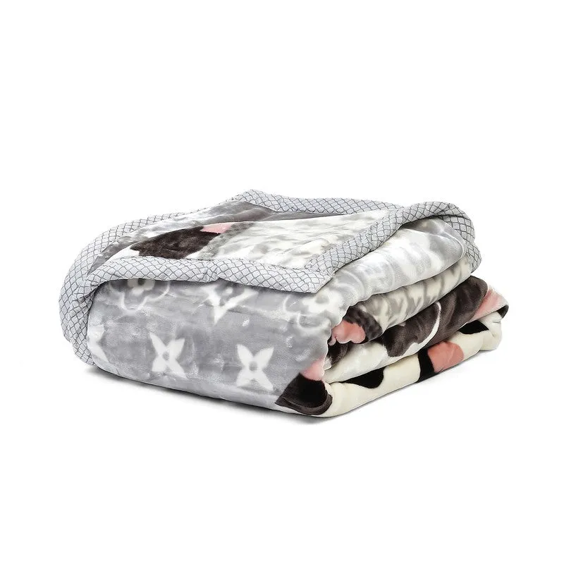 Monte Carlo Chic Harmony Blanket - 800 GSM media 5