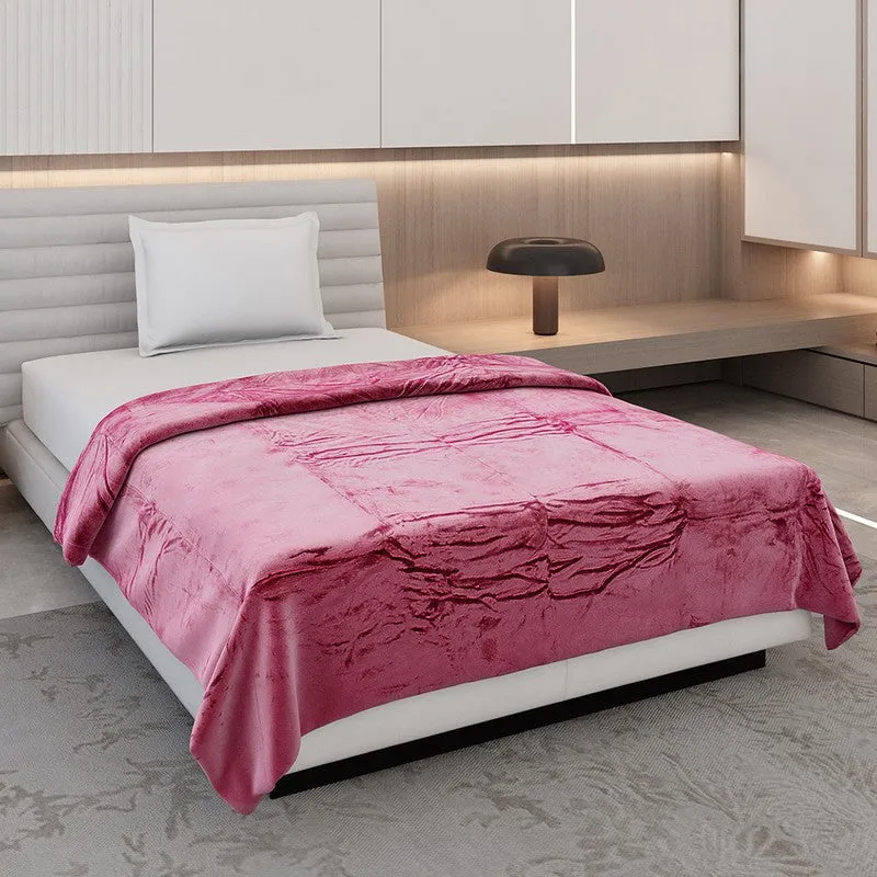 Monte Carlo Luxora Solid Polyester Blanket (Magenta) - 300 GSM media 1
