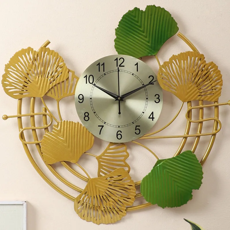 Botanique Gild Analog Wall Clocl media 3