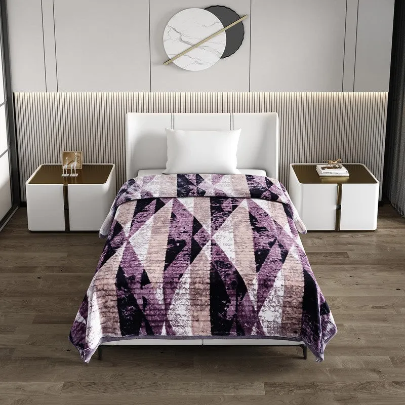 Monte Carlo Mystic Angles Blanket (Purple)- 950 GSM media 3
