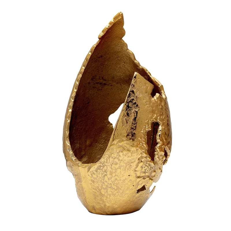 Broken Shell Handcrafted Candle Holder - Gold media 3