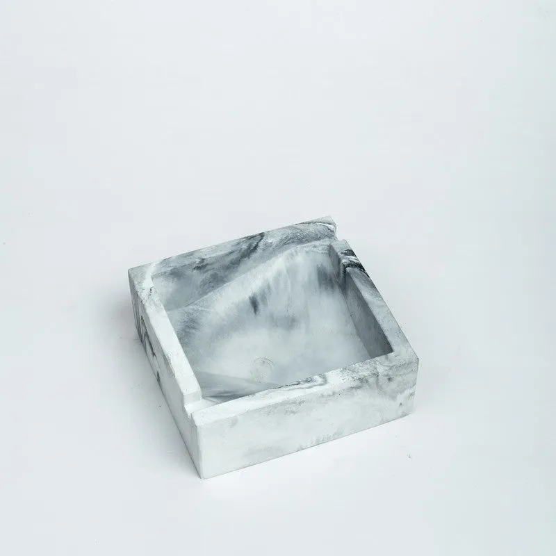 Vimo Mint Ash Tray - White,Black media 5
