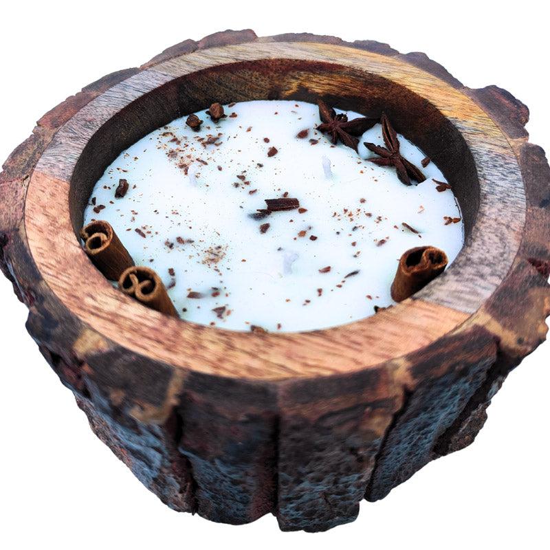 Fernia Cinnamon Scented Candle In Wooden Box media 5
