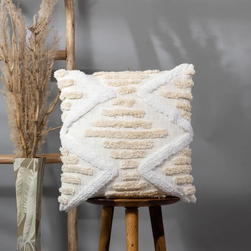 Chic Knot I Tufted Cushion Cover media 1