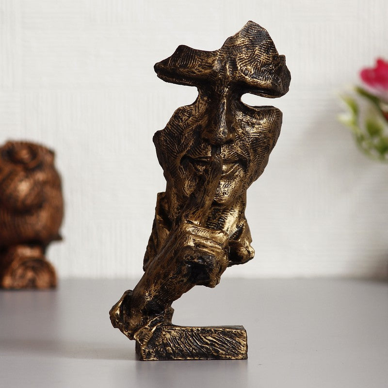 Hidden Reverie Showpieces
