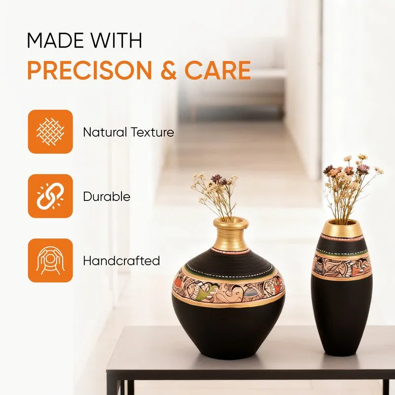 Machumu Tribal Terracotta Vase - Set Of Two media 6