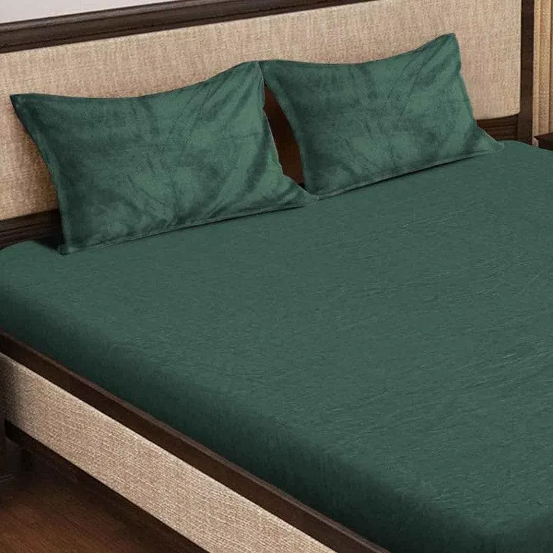 Pristine Charm Warm Woollen Bedsheet (Green) - 150 GSM media 4
