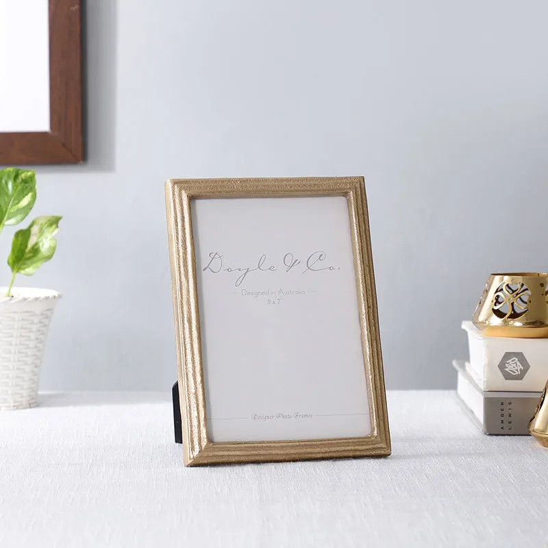Elysian Photo Frame media 1