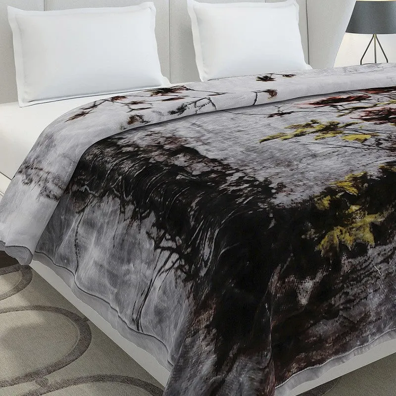 Monte Carlo Whispering Woods Blanket (Grey) - 947 GSM media 4