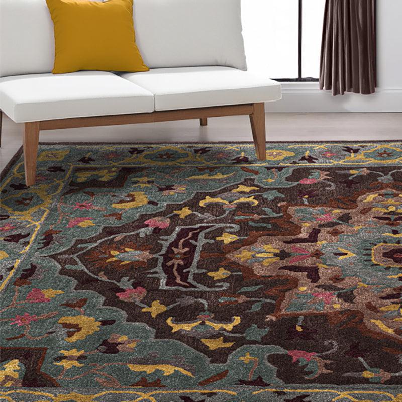Nephthys Ethnic Wool & Nylon Carpet - Green & Red media 3