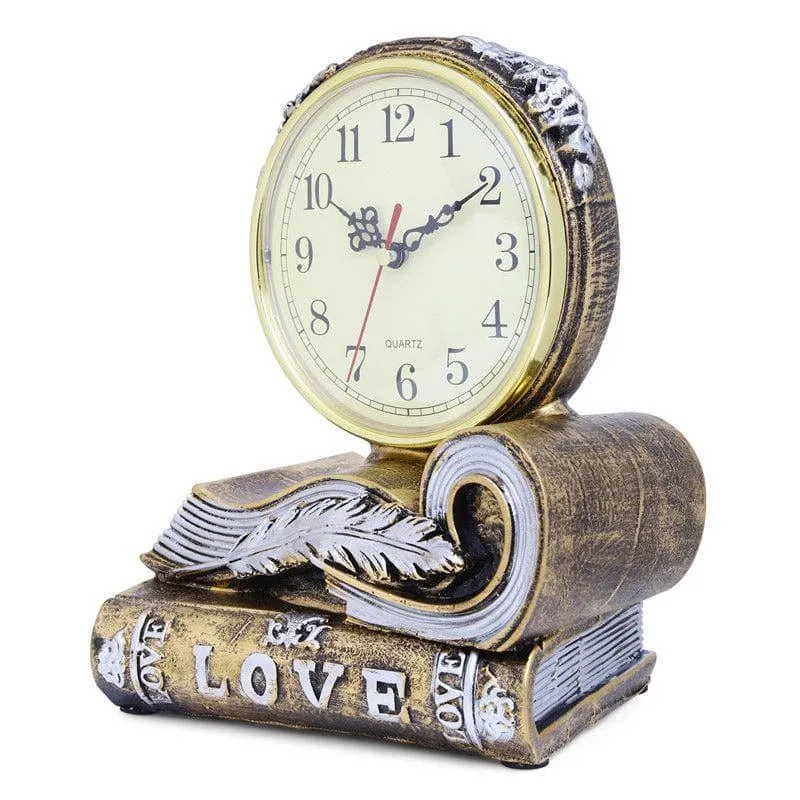 Love Script Clock - Gold media 5