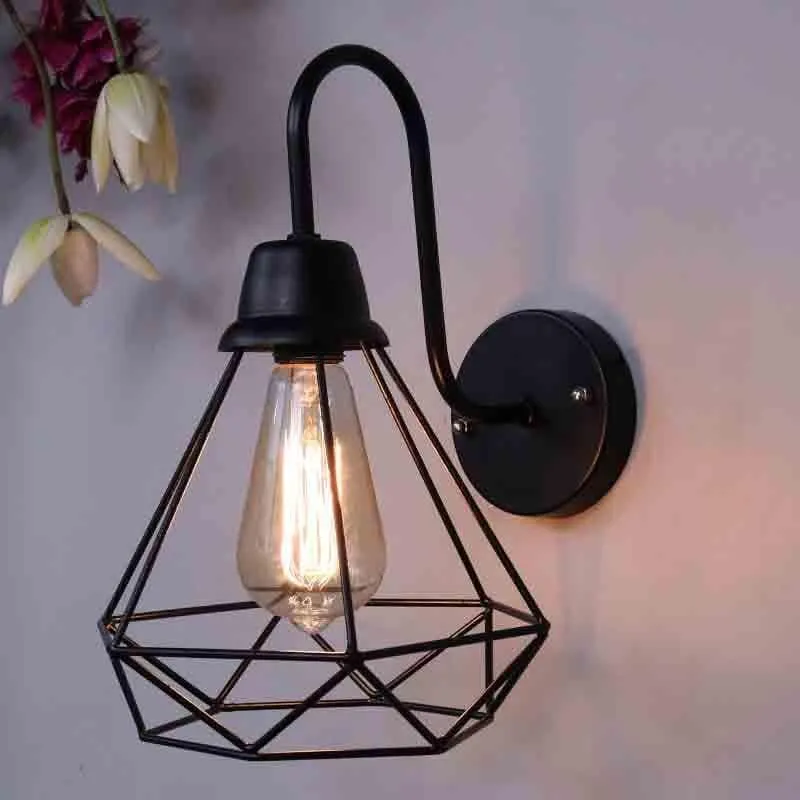 Dapper Diamond Metal Wall Lamp - Black media 1