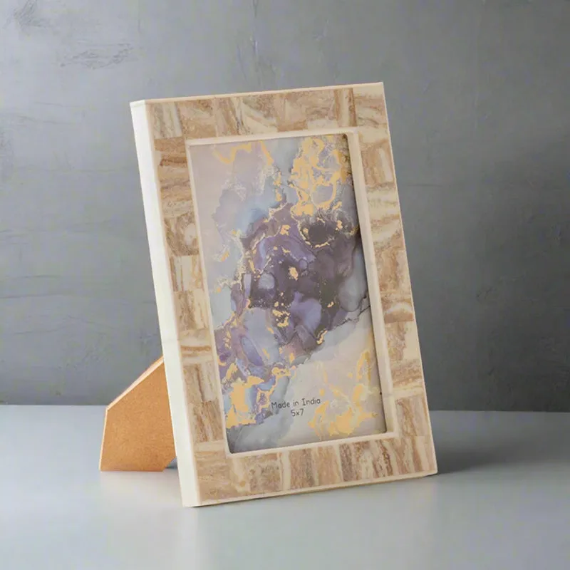 Ronan Table Photo Frame media 1