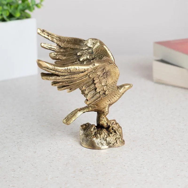 Master Eagle Showpiece media 4