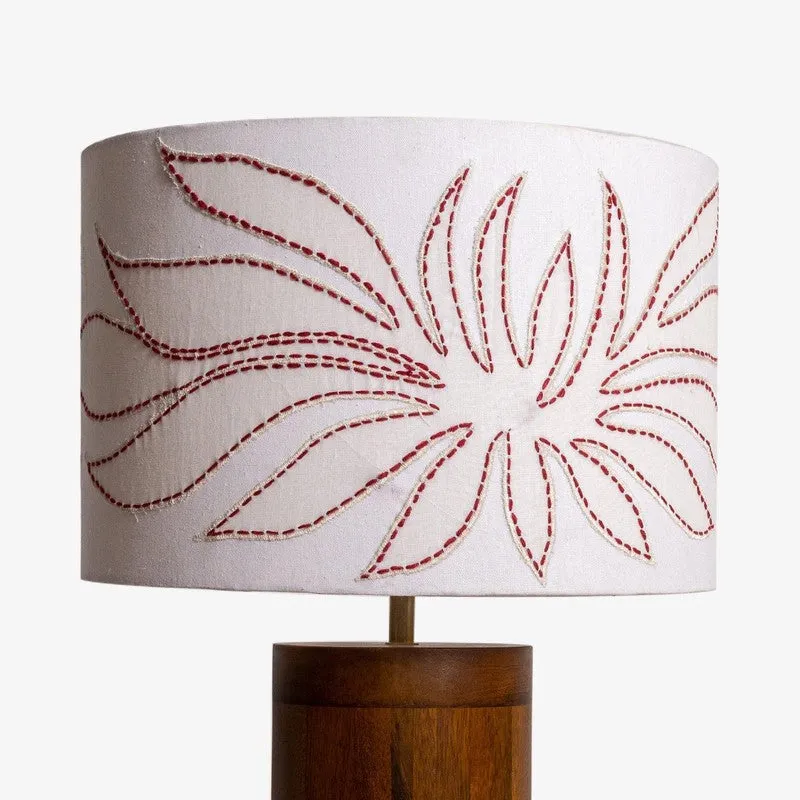 Orange Tree Gesu Mango Wood Table Lamp Wit Applique Sade - Brown,White media 5