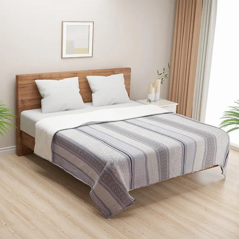 Swayam Yara Striped Cotton Dohar - 110 GSM media 1