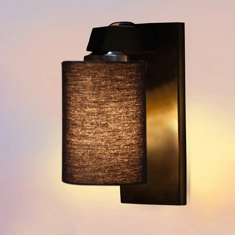 Eyrie Wooden Wall Lamp - Black media 4