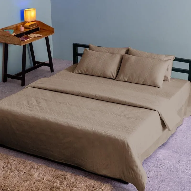 Meander Geometric Cotton Bedsheet (Beige) - 300 TC media 4