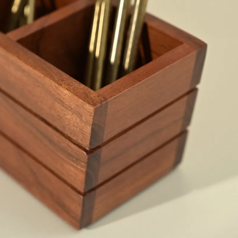 Juna Wooden Cutlery Holder media 6