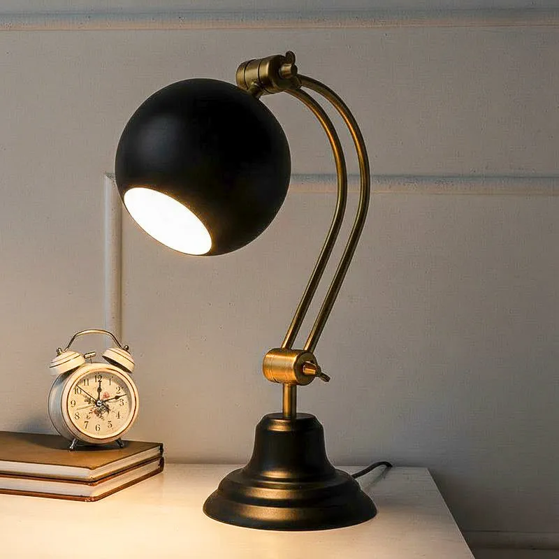 Globe Poulsen Adjustable Table Lamp - Black,Gold media 1
