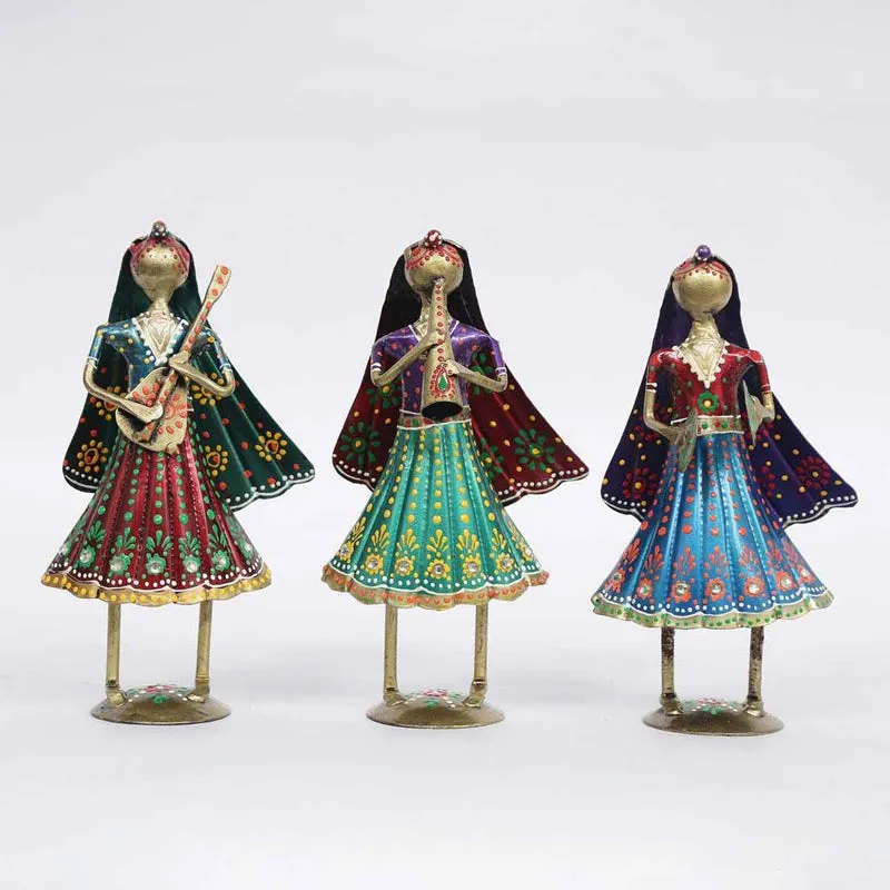 Dancing Troupe Ethnic Showpiece - Set Of Three media 4