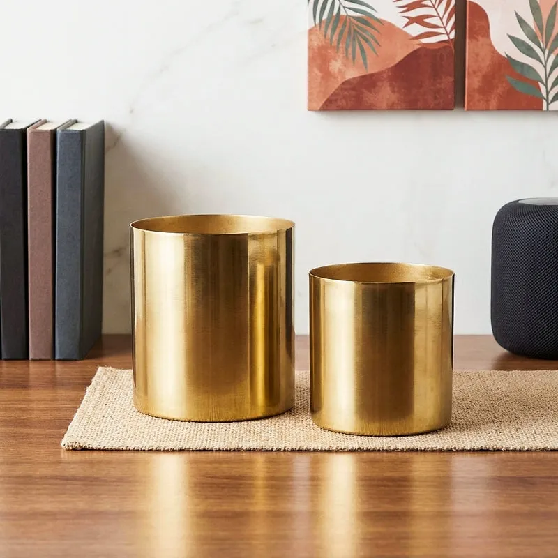 Kripo Metal Planter - Set Of Two media 1