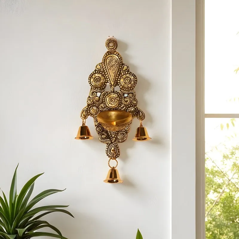 Lunara Heritage Brass Bell Glow Diyas media 3