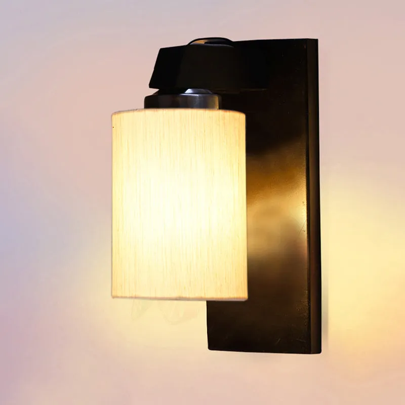 Eyrie Wooden Wall Lamp - Beige media 4