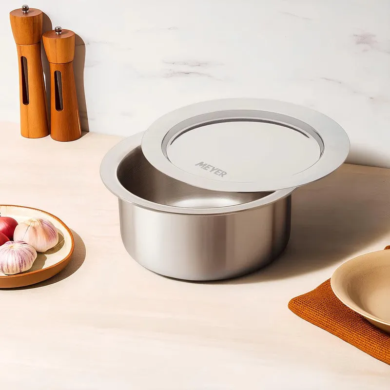 Meyer Stainless Steel Pateela with Lid - 2300 mL media 1