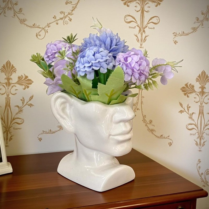 Marshmallow Vase with flower