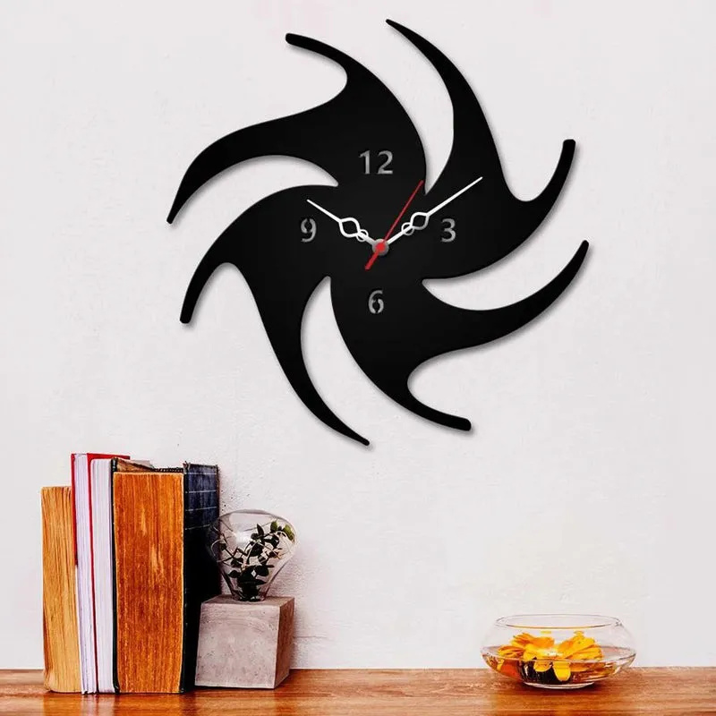 Hurrica MDF Wall Clock media 3