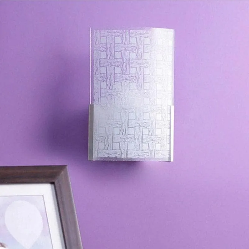 Plaedo Glass & Metal Wall Lamp media 3