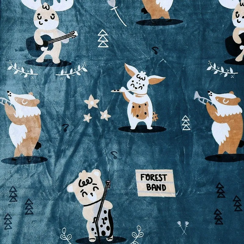 Monte Carlo Forest Friends Blanket - 550 GSM media 4