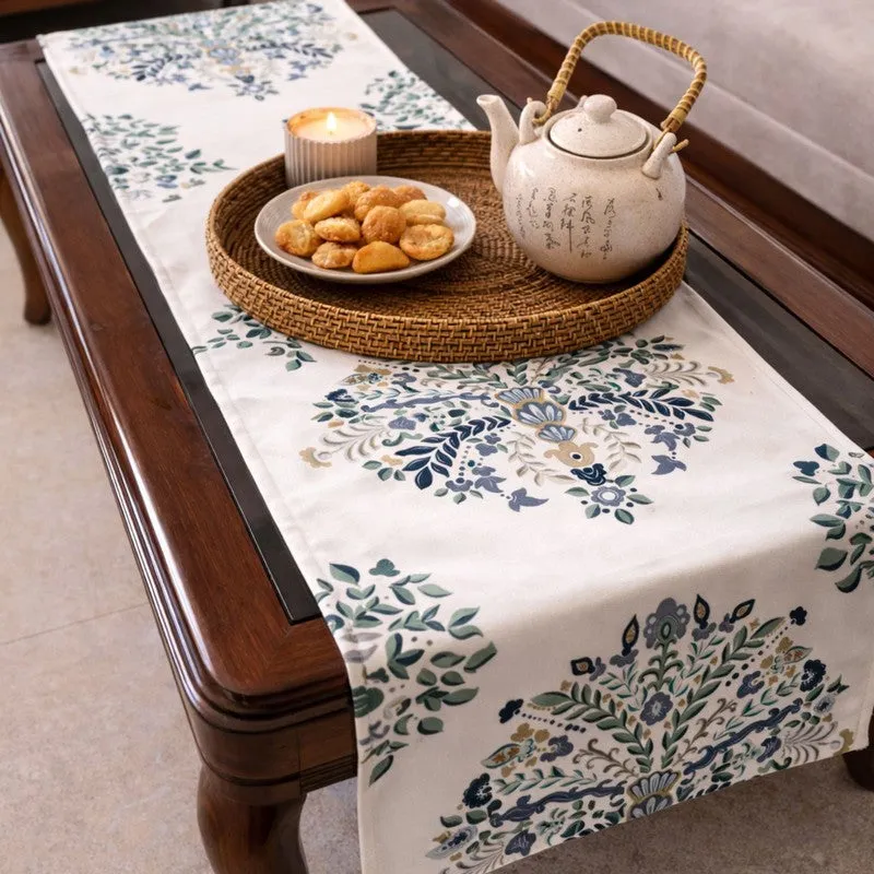 Griada Poly Canvas Table Runner media 1