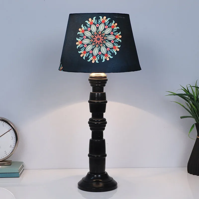Toile Kente Printed Mango Wood Table Lamp - Multicolor media 2