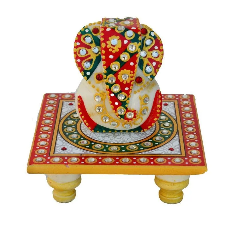 Vaira Ganesha On Marble Chowki media 3