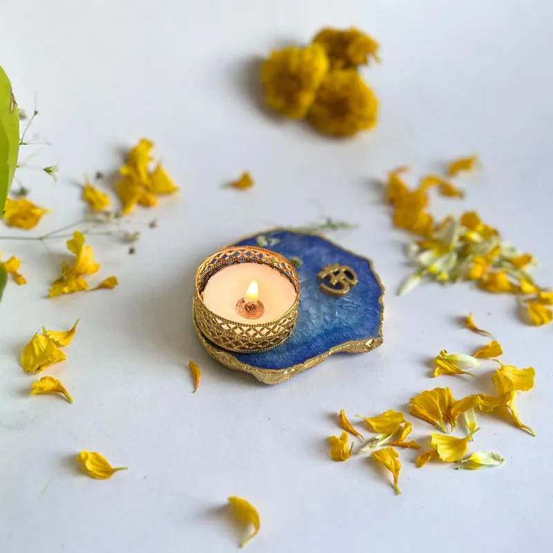 Om Handcrafted Agate Tealight Candle Holder - Blue media 3