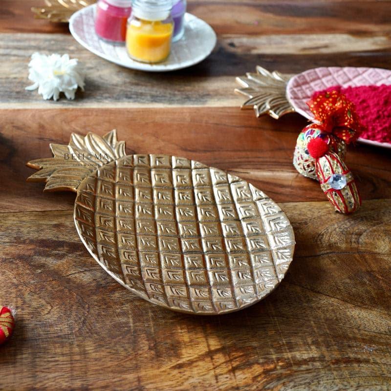Pineapple Pristine Metal Platter - Gold media 3