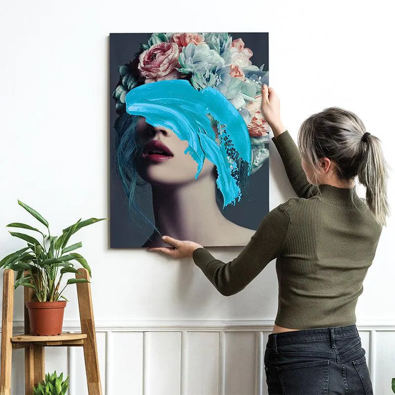 Plumage Beauty Canvas Wall Painting media 3