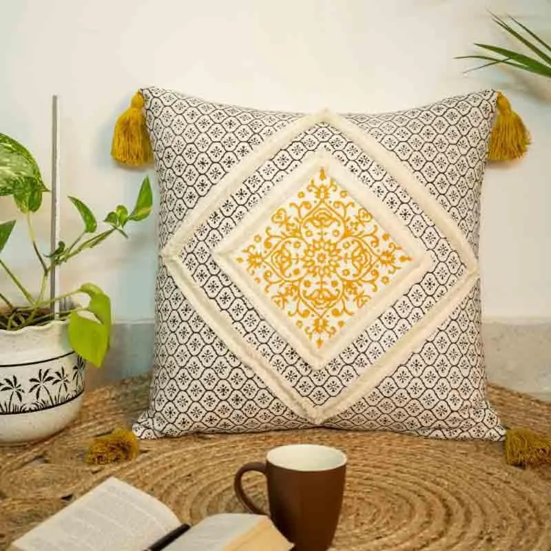 Triple Treat Cushion Cover media 2