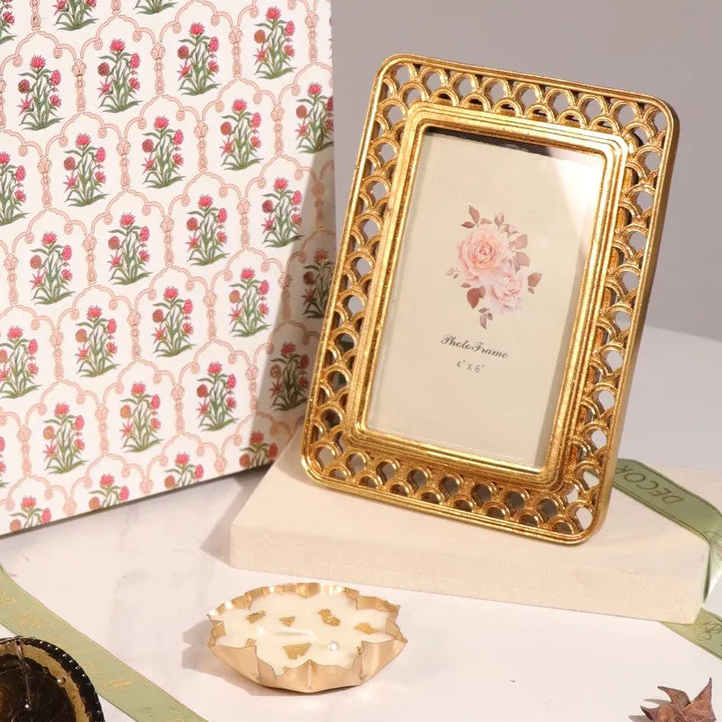 Auric Frame Diwali Hamper - Three Piece Set media 4