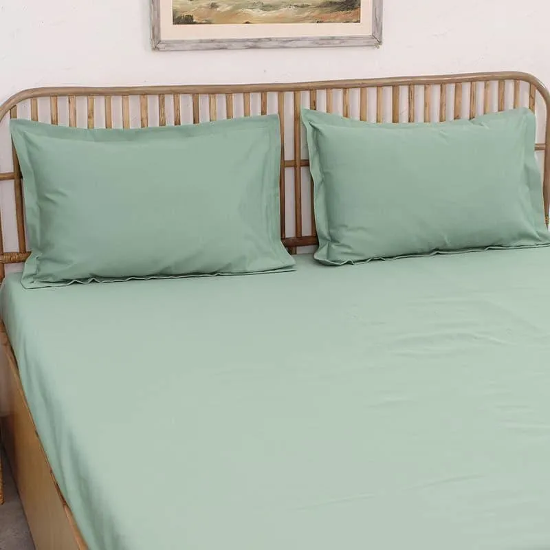 Dreamy Delight Cotton Bedsheet (Green) - 610 TC media 1