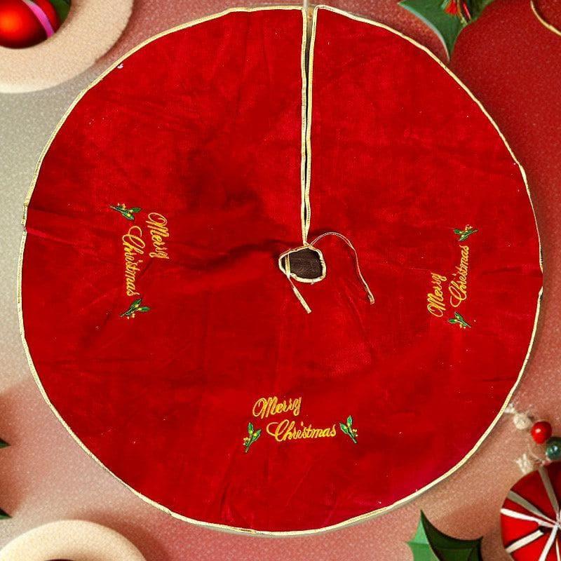 Red Roots Christmans Tree Skirt media 3