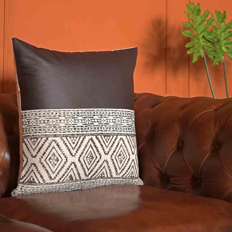 Querencia Cushion Cover media 3
