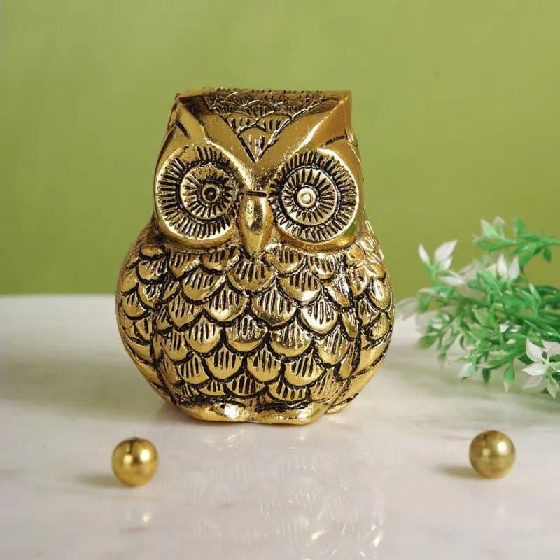 Owl Luck Showpiece media 1