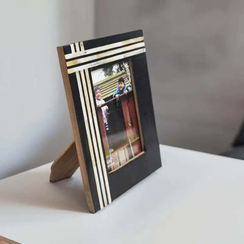 Simplix Photo Frame media 1
