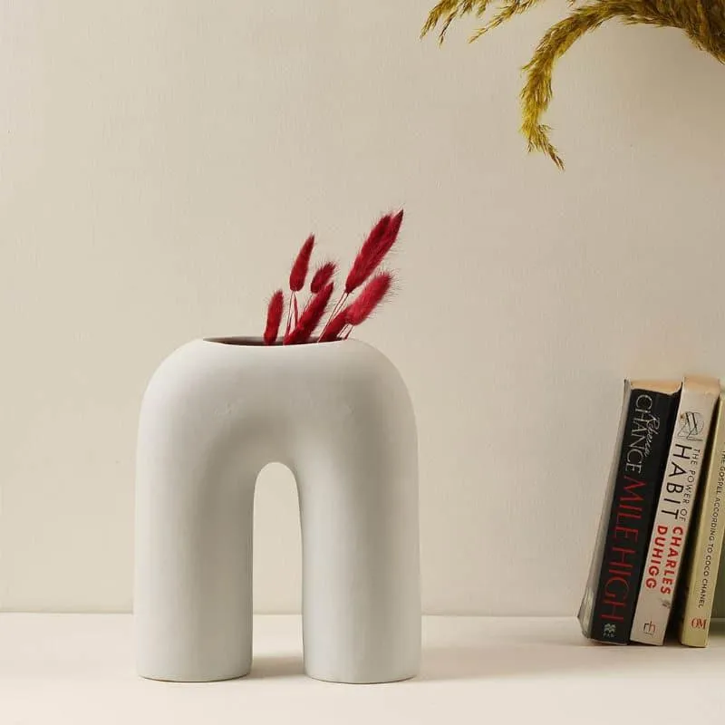 Oslo U Vase media 1