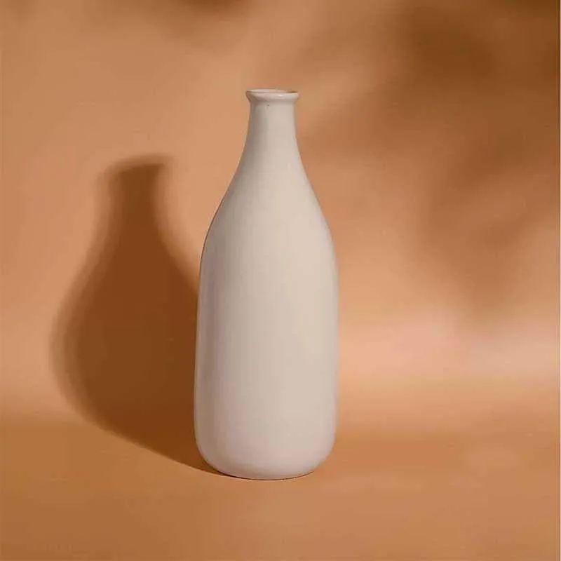 Blake Bottle Vase media 4