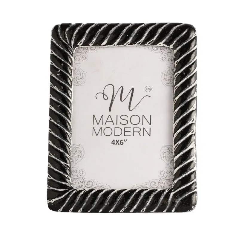 Casa Aluminium & Glass Photo Frame - Black media 4